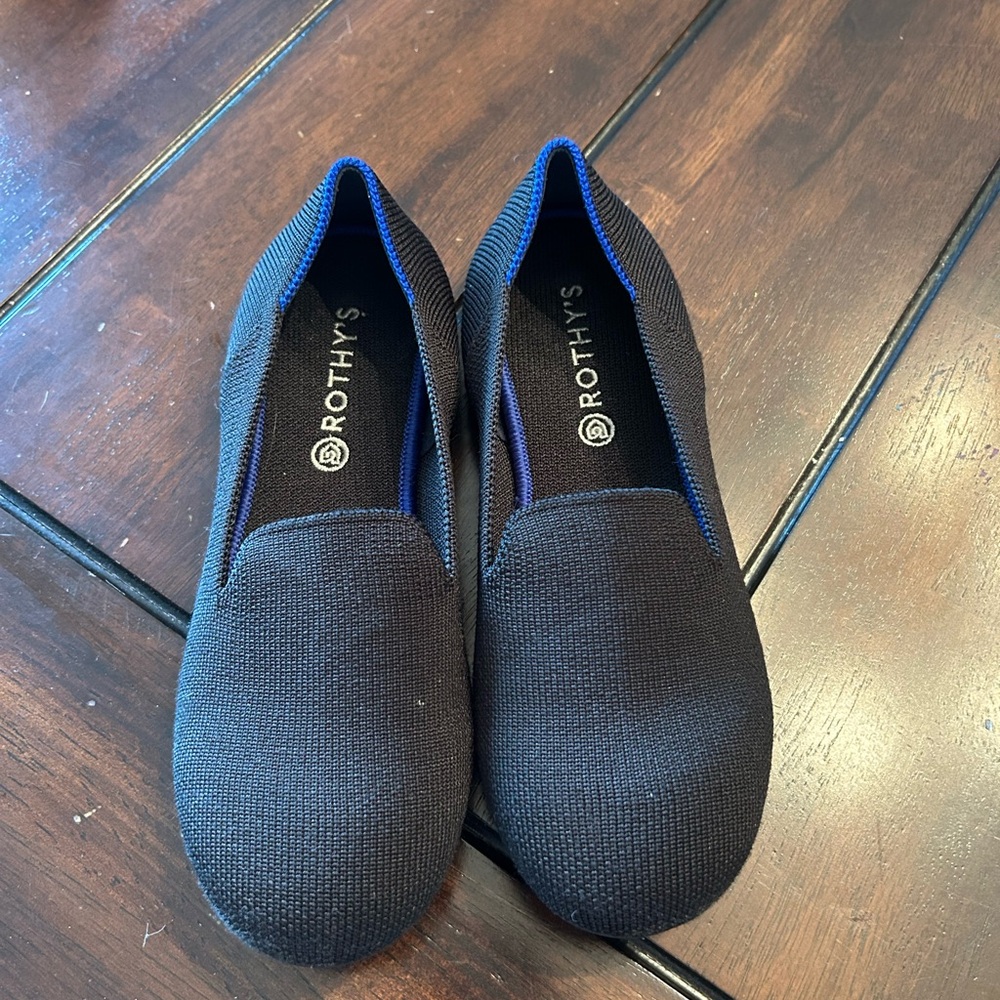 Girls Rothy’s Black Size 3 - Picture 2 of 5